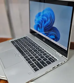 New Laptop HP EliteBook 830 G7 16GB Intel Core I7 SSD 512GB