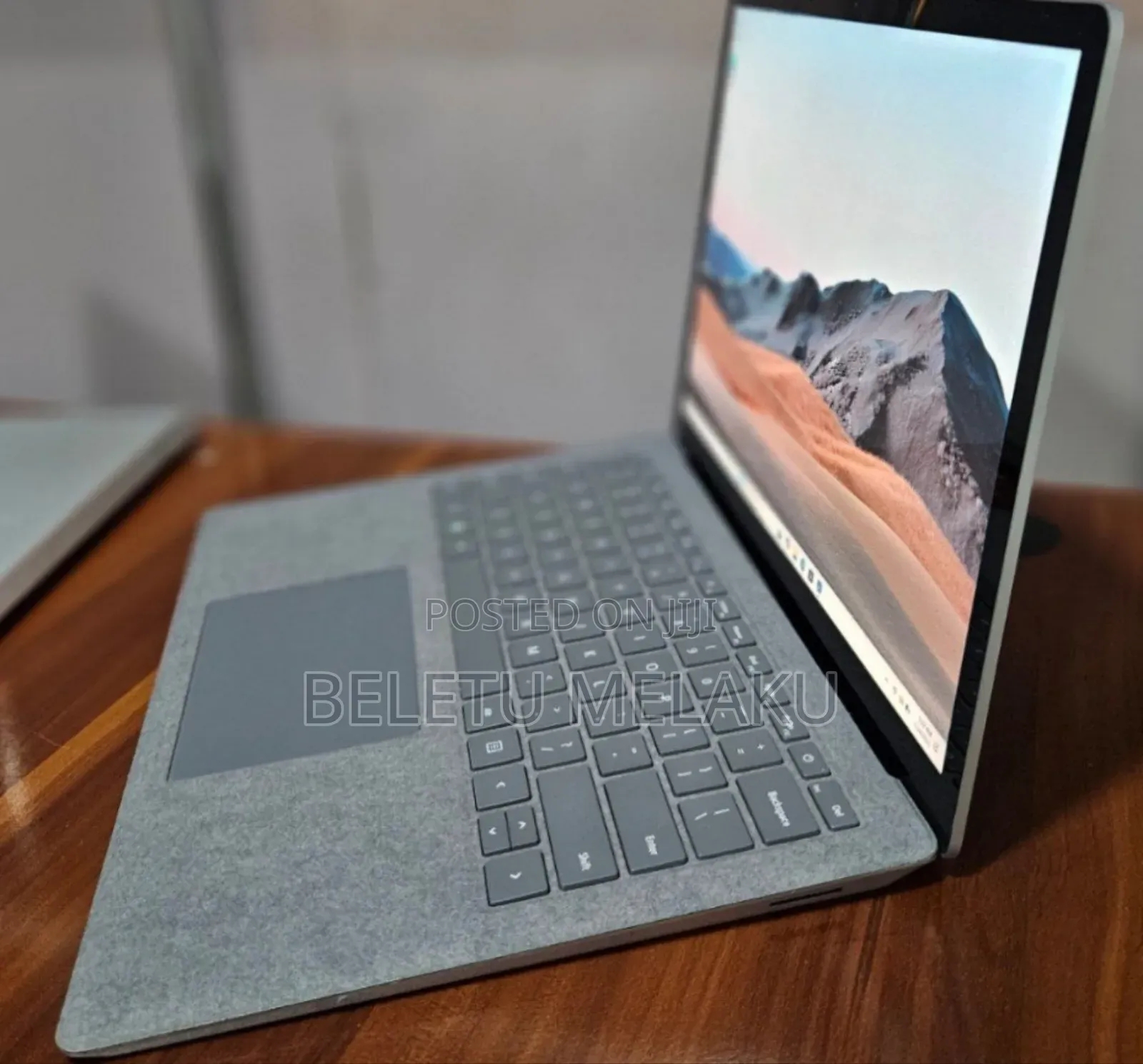 New Laptop Microsoft Surface Laptop 4 16GB Intel Core I7 SSD 512GB