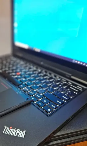 New Laptop Lenovo ThinkPad Yoga 370 8GB Intel Core I7 SSD 256GB