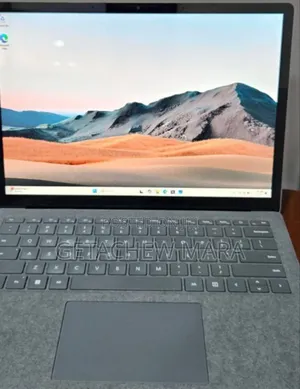 New Laptop Apple MacBook Pro M1 16GB Intel Core I7 SSD 512GB