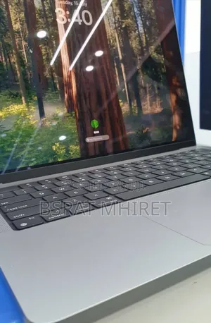 New Laptop Apple MacBook Pro 2021 M1 32GB Apple M1 SSD 2T