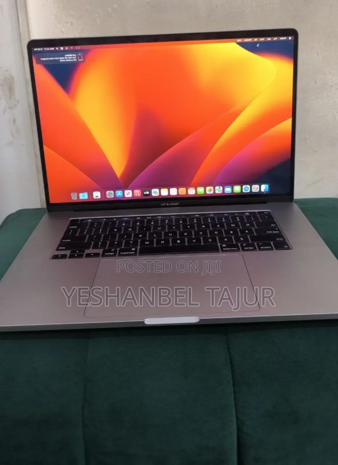 New Laptop Apple MacBook Pro 2019 16GB Intel Core I9 SSD 512GB