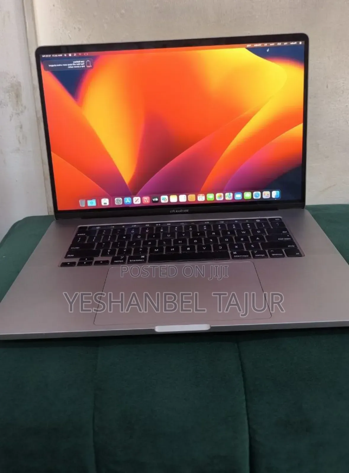 New Laptop Apple MacBook Pro 2019 16GB Intel Core I9 SSD 512GB