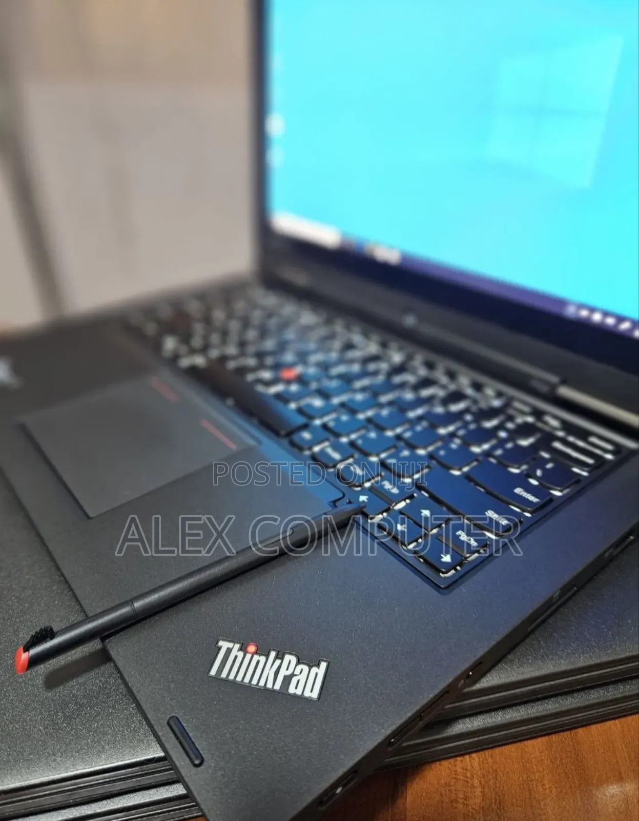 New Laptop Lenovo ThinkPad Yoga 8GB Intel Core I7 SSD 256GB