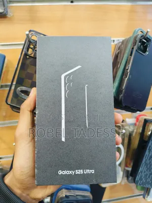 Photo - New Samsung Galaxy S25 Ultra 256 GB Black