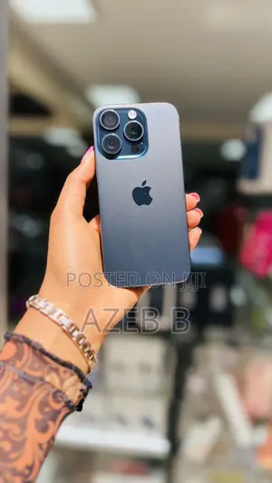 Apple iPhone 15 Pro 128 GB Blue
