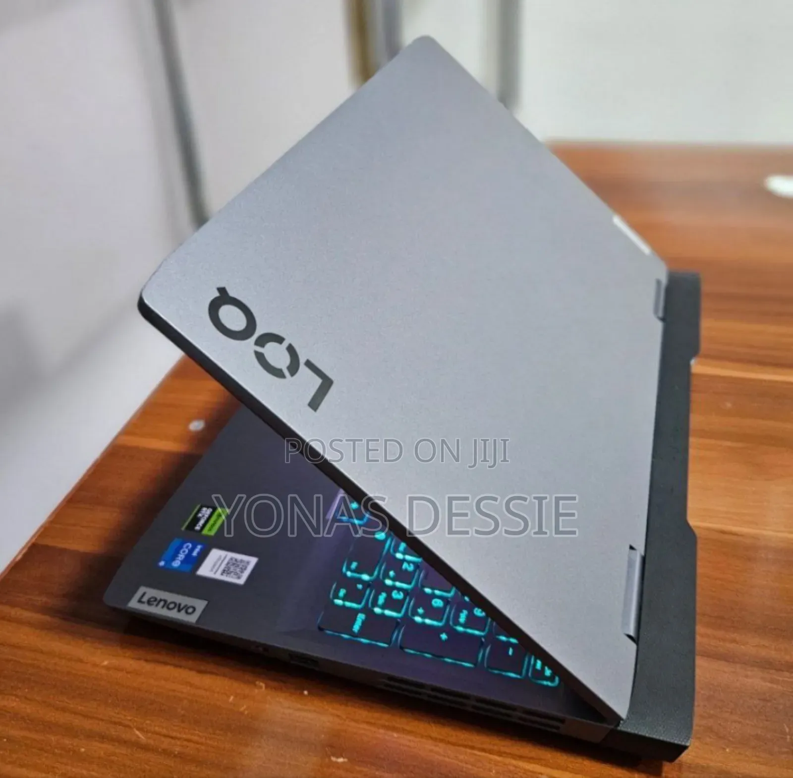 New Laptop Lenovo LOQ 15IRH8 16GB Intel Core i5 SSD 1T