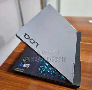 New Laptop Lenovo LOQ 15IRH8 16GB Intel Core i5 SSD 1T