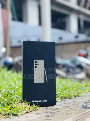New Samsung Galaxy S24 Ultra 256 GB