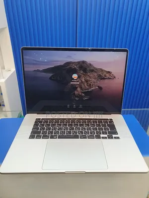 New Laptop Apple MacBook Pro 2019 16GB Intel Core I7 SSD 512GB