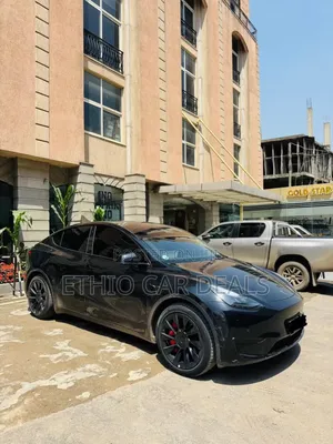 Tesla Model Y 2024 Black