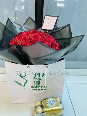Roses Gift With 16psc Chocolate
