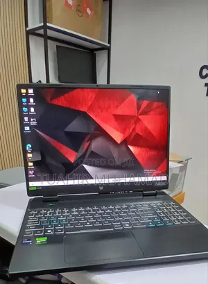 Photo - New Laptop Acer Predator Helios 300 16GB Intel Core I9 SSD 1T