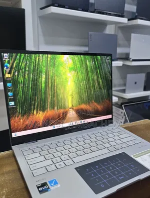 New Laptop Asus Zenbook 14 UX434 16GB Intel Core I7 SSD 1T