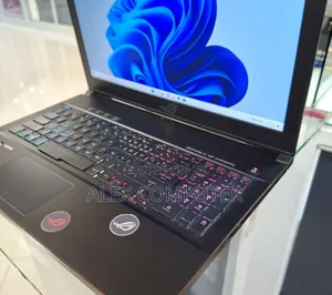 New Laptop Asus ROG Strix G15 16GB Intel Core I7 SSD 512GB