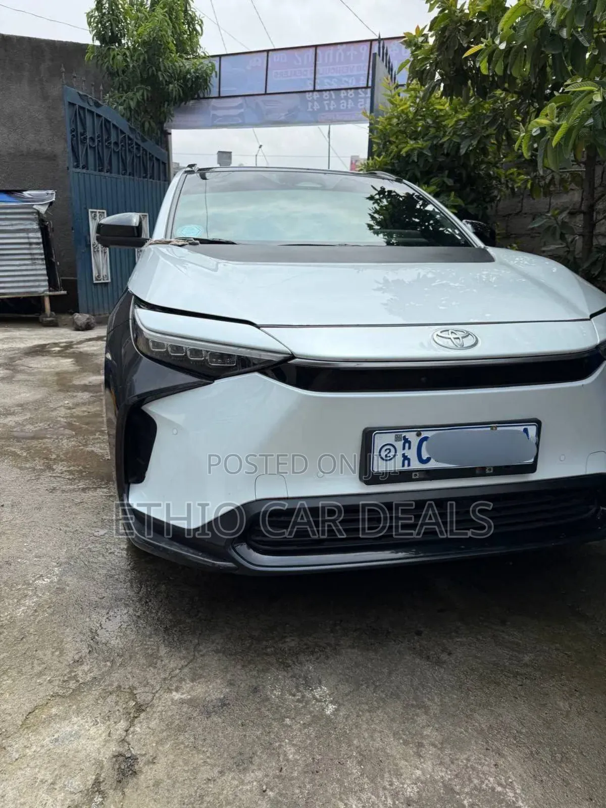 Toyota bZ4X 2023 White