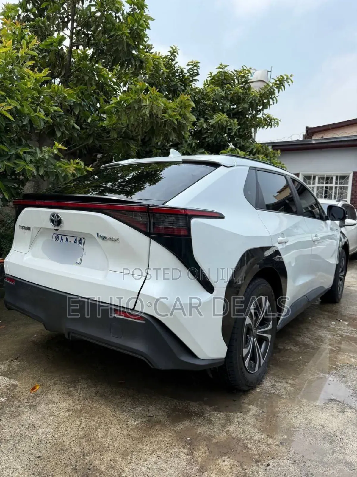 Toyota bZ4X 2023 White
