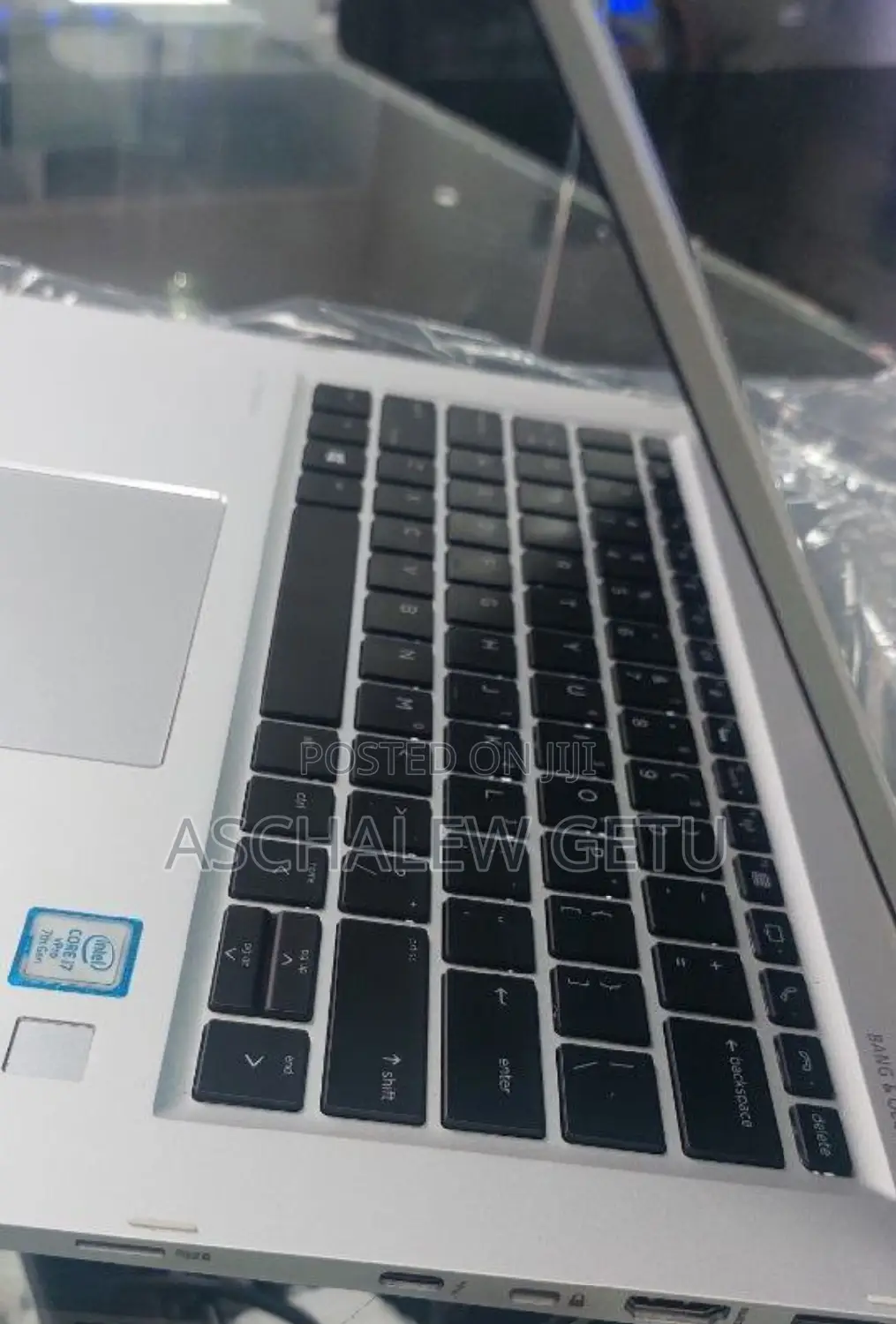 New Laptop HP EliteBook X360 1030 G2 8GB Intel Core I7 SSD 512GB