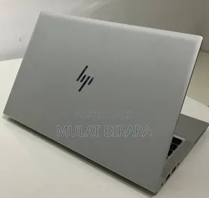 New Laptop HP EliteBook 840 G8 16GB Intel Core I5 SSD 512GB