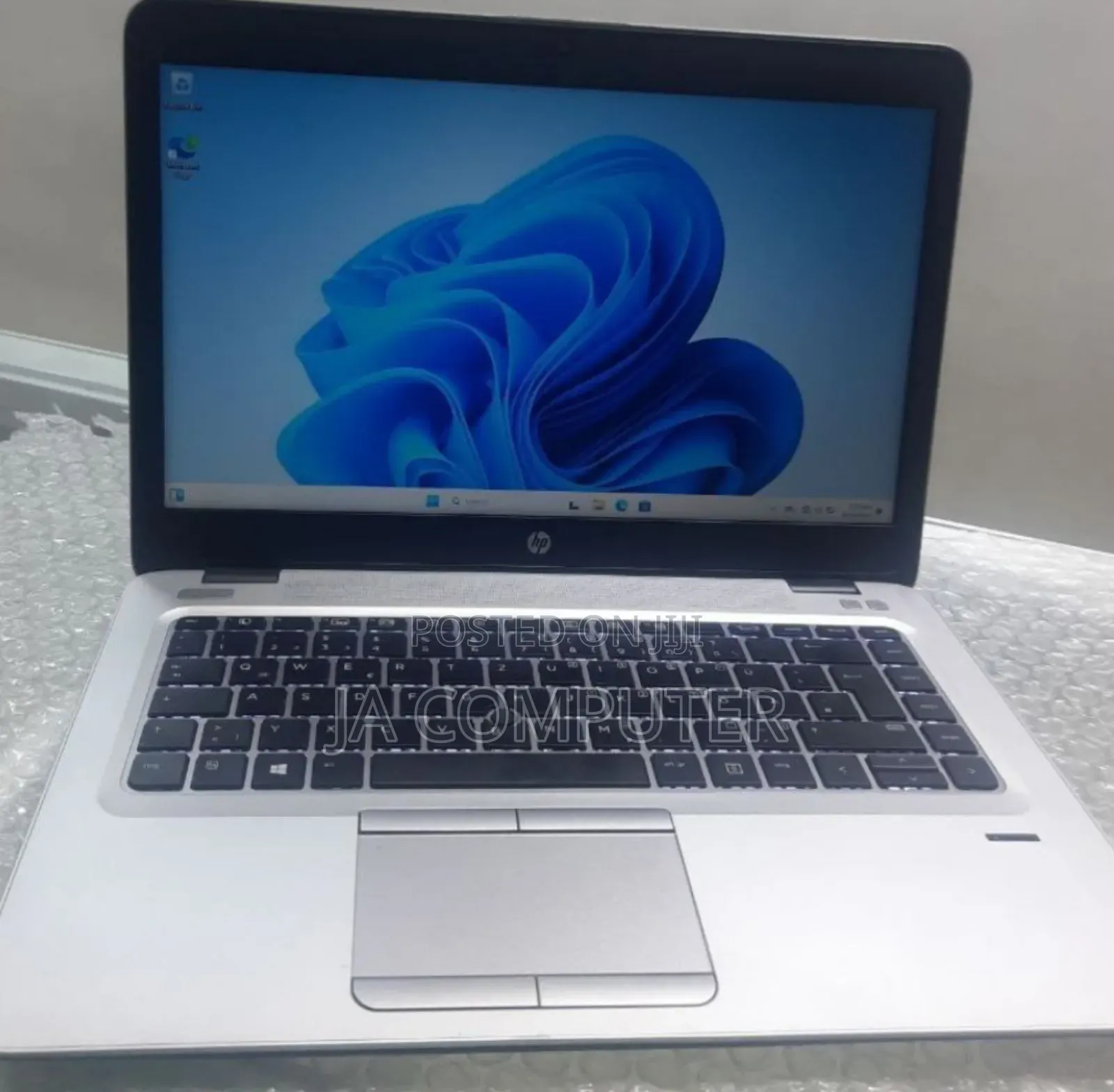 New Laptop HP EliteBook 840 G3 8GB Intel Core I7 HDD 1T
