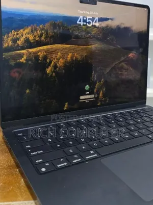 New Laptop Apple MacBook Air 2022 M2 8GB Intel Core I5 SSD 256GB