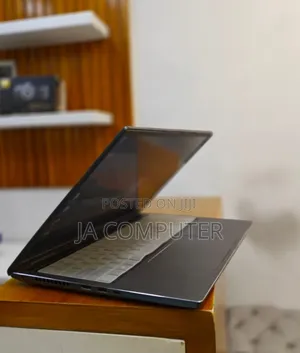 New Laptop Dell Inspiron 15 16GB Intel Core I7 SSD 512GB