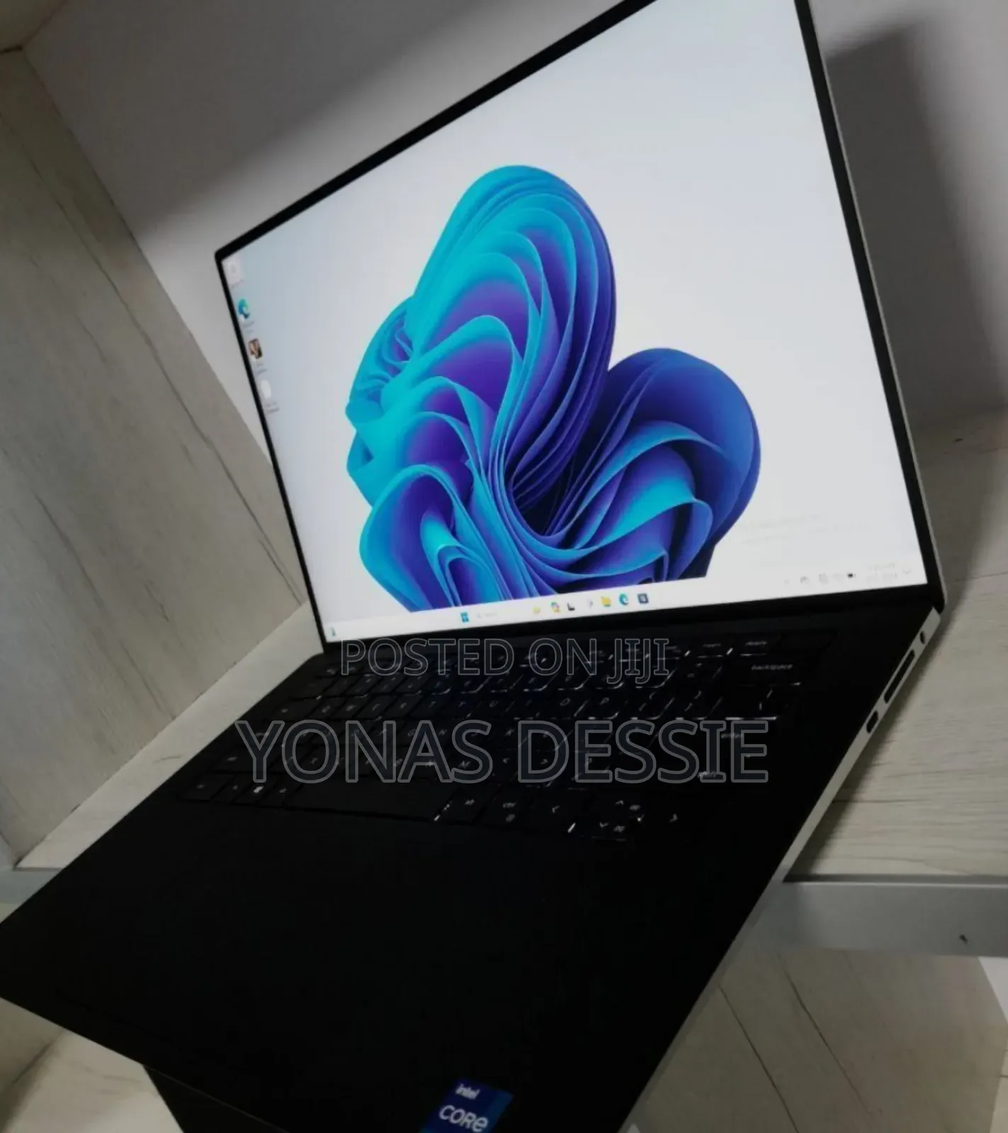 New Laptop Dell XPS 15 16GB Intel Core I7 SSD 512GB