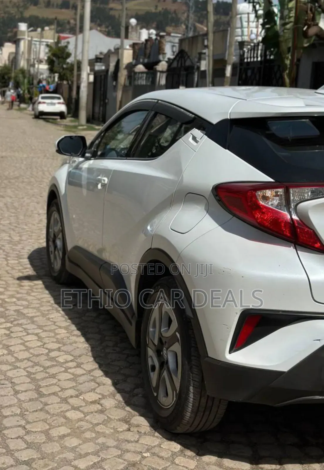 Toyota C-HR 2022 White