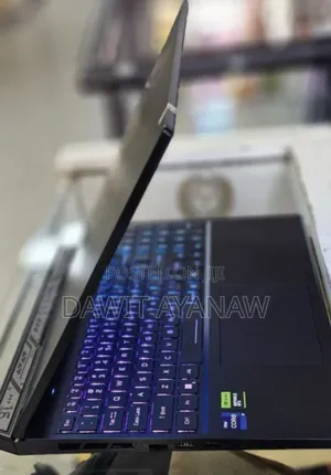 Photo - New Laptop Acer Predator Helios 300 16GB Intel Core I9 SSD 1T