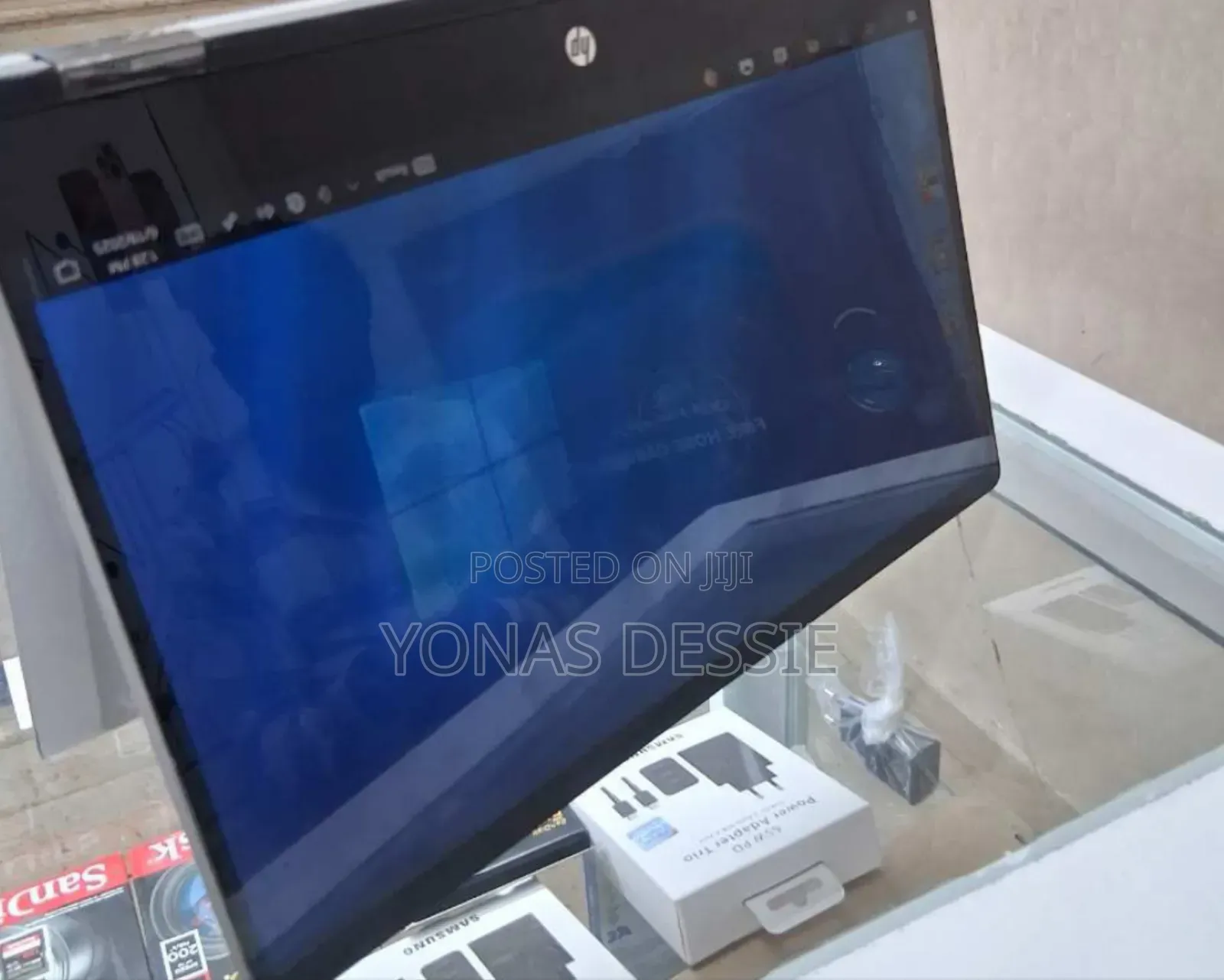 New Laptop HP Pavilion X360 8GB Intel Core I7 SSD 256GB