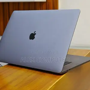 New Laptop Apple MacBook Pro 2019 16GB Intel Core I7 SSD 512GB