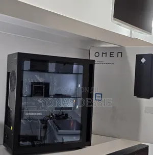 New Desktop Computer HP 200 G4 22 All-in-One 32GB Intel Core i7 SSD 1T