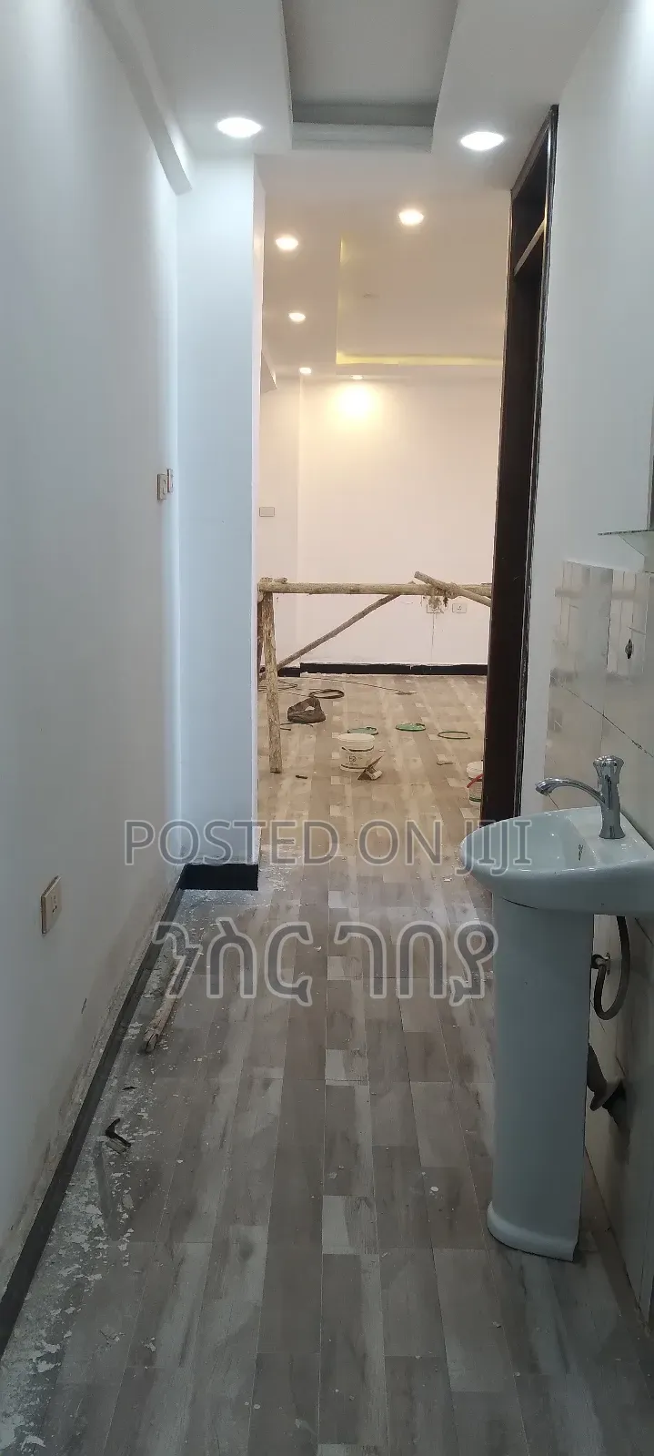 Furnished 3bdrm Condo in Ayat Ayer Menged, Yeka for rent