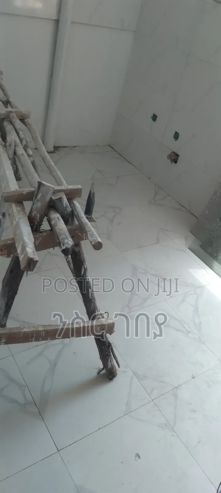 Furnished 2bdrm Condo in Ayat Ayer Menged, Yeka for rent