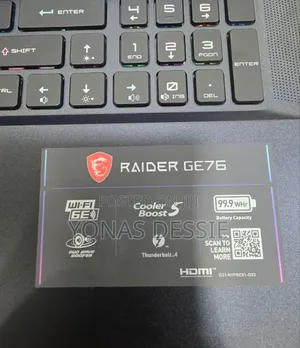 New Laptop MSI Raider GE76 12UGS 16GB Intel Core I9 SSD 1T