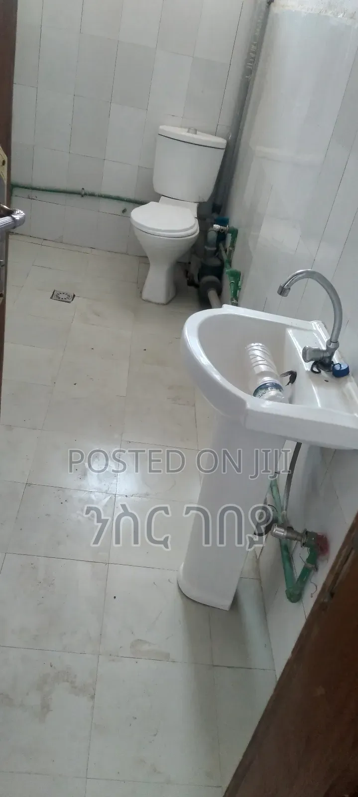 Furnished 2bdrm Condo in Ayat Mekedonia, Yeka for rent