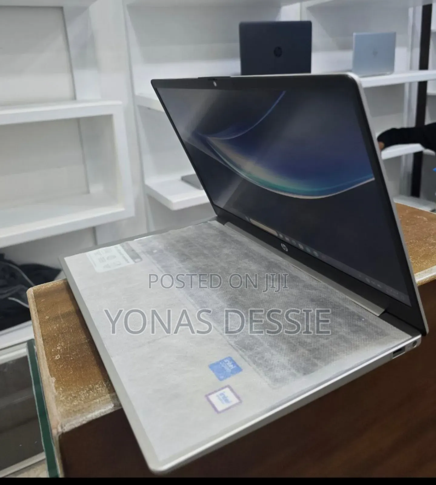 New Laptop HP 12GB Intel Core I3 SSD 512GB