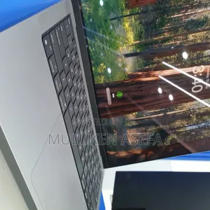 New Laptop Apple MacBook Pro 2021 M1 32GB Apple M1 Pro SSD 2T