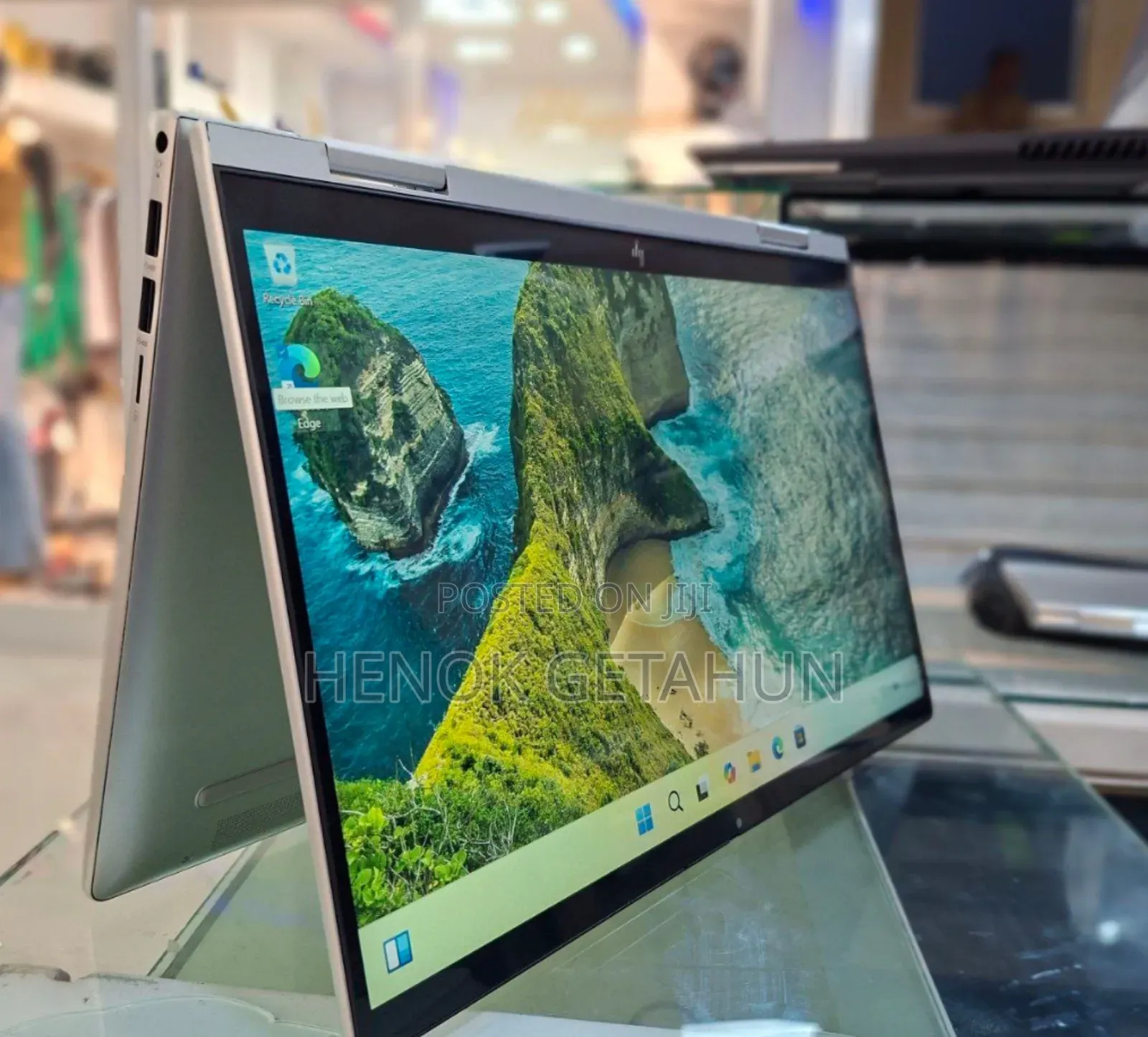 New Laptop HP Envy X360 16GB Intel Core I7 SSD 1T