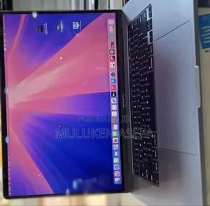 New Laptop Apple MacBook Pro 2019 32GB Intel Core I9 SSD 1T