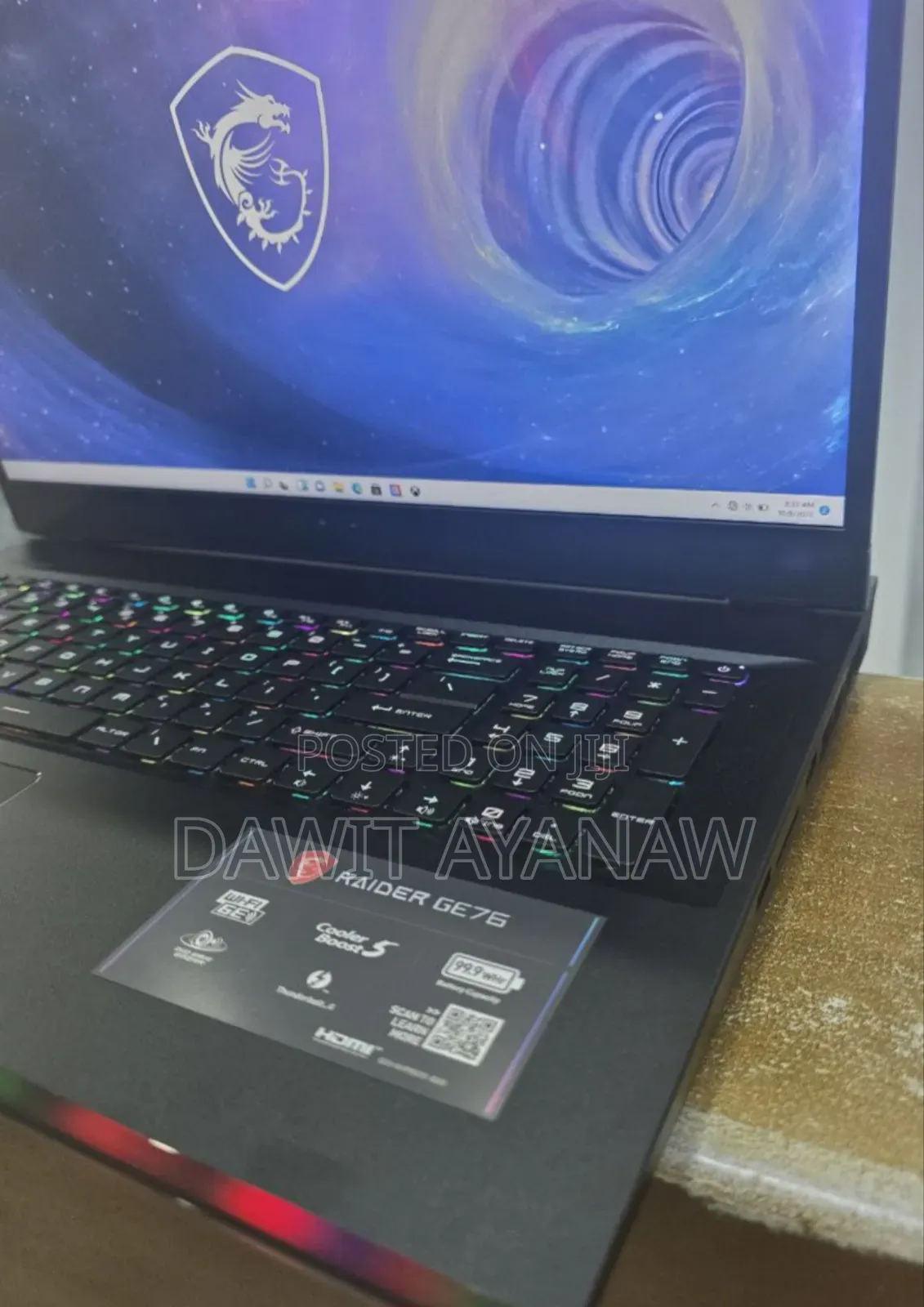 New Laptop MSI Raider GE76 12UGS 16GB Intel Core I9 SSD 1T