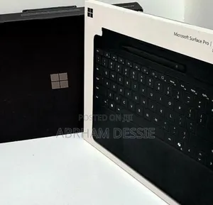 New Laptop Microsoft Surface 16GB SSD 512GB