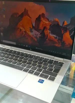 New Laptop HP EliteBook X360 1030 G8 16GB Intel Core I7 SSD 512GB