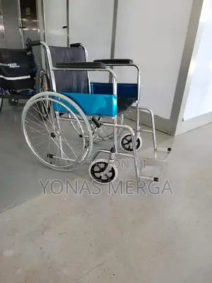 Wheelchair凹已wheelchair=Lead Active Lifestyles Require Achair