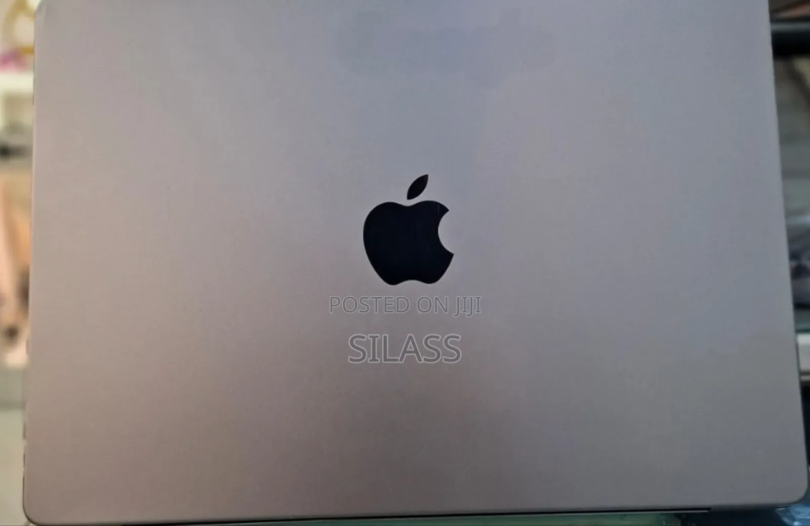 New Laptop Apple MacBook Pro M1 16GB Apple M1 Pro SSD 512GB