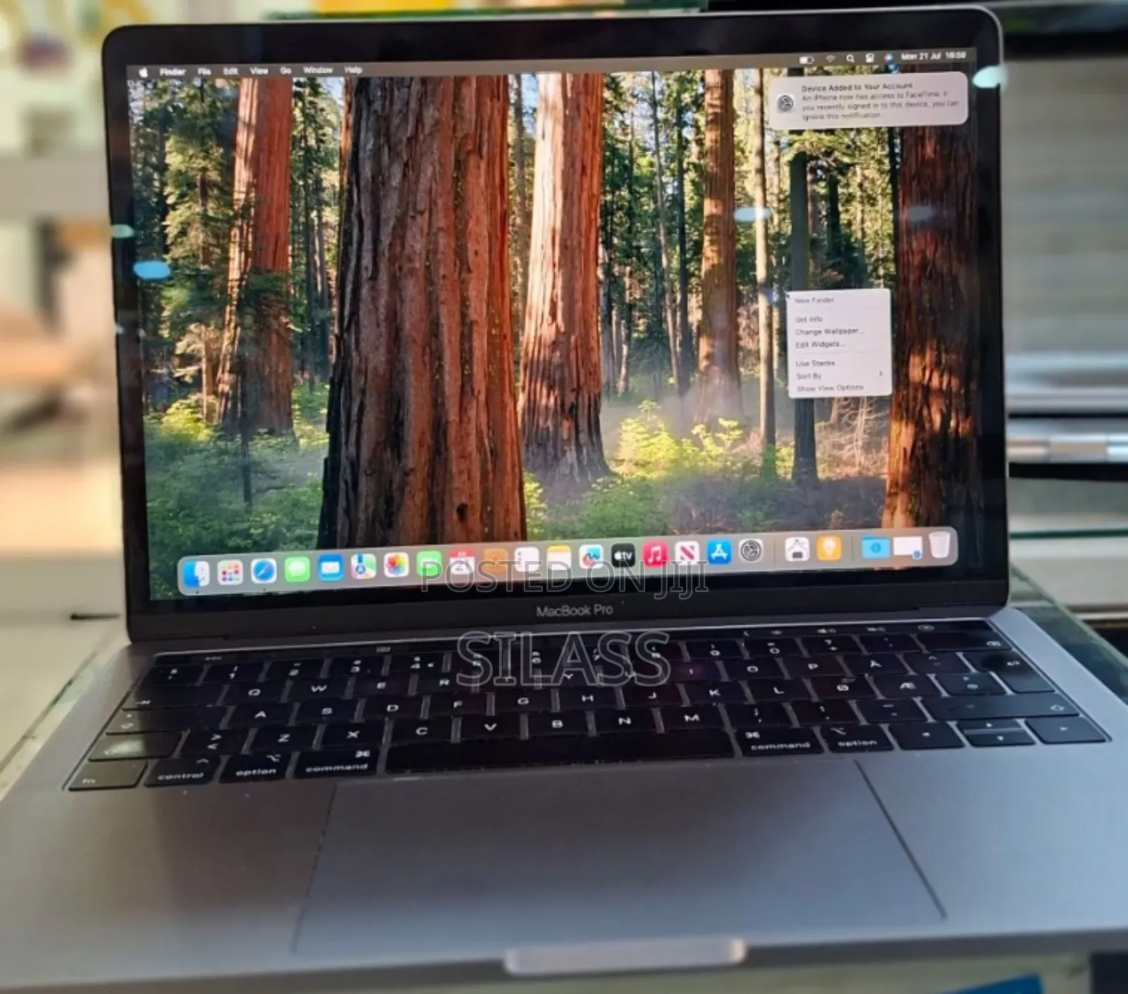 New Laptop Apple MacBook Pro 2019 8GB Intel Core I5 SSD 256GB