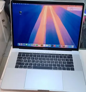 Photo - New Laptop Apple MacBook Pro 2018 32GB Intel Core I9 SSD 1T