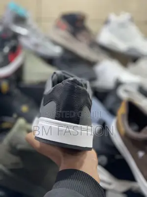 Polo Quality Men’S Gray Flats Tennis