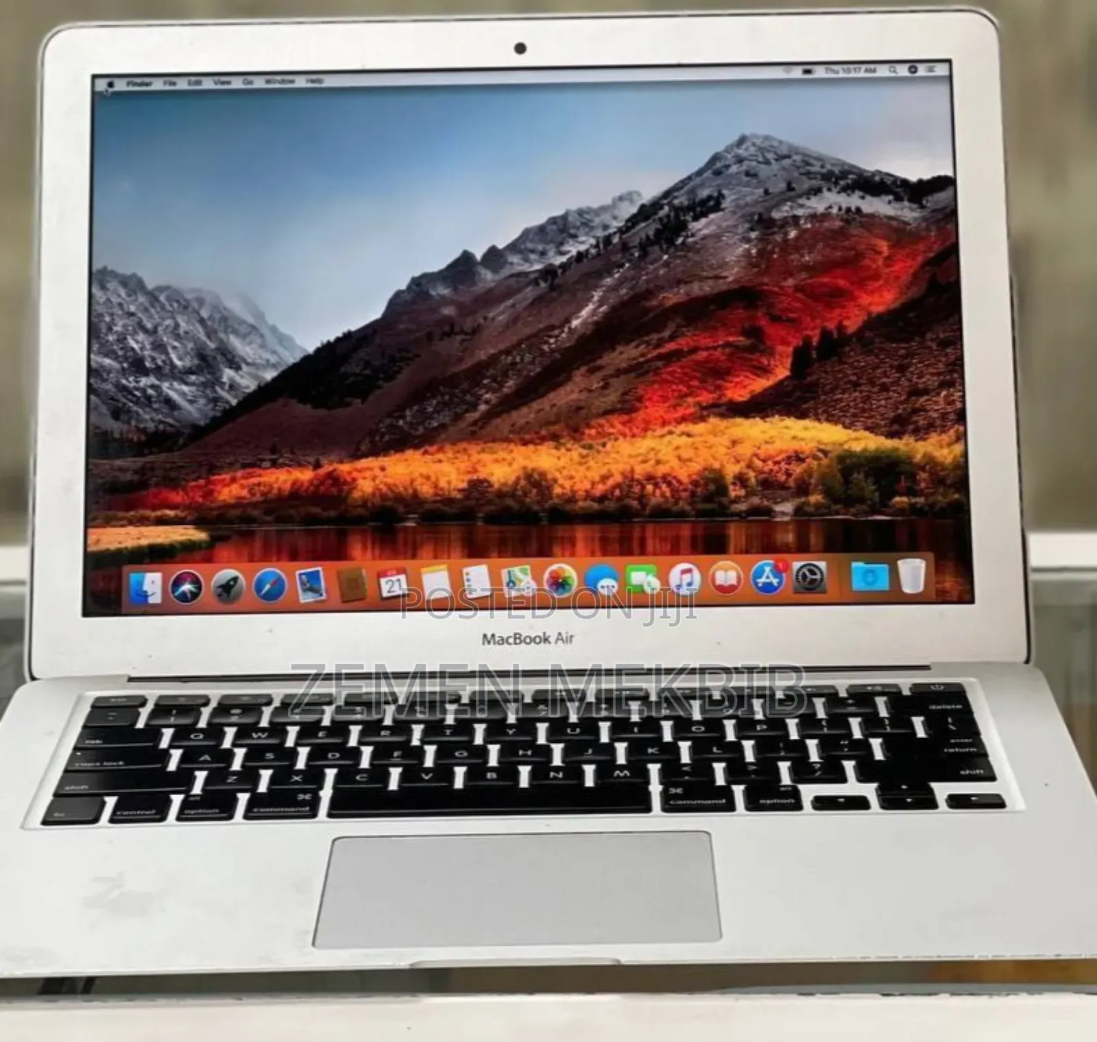 New Laptop Apple MacBook Air 2017 8GB Intel Core I7 SSD 256GB
