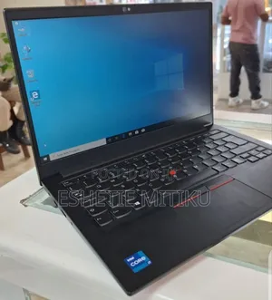 Photo - New Laptop Lenovo ThinkPad Yoga 16GB Intel Core I5 SSD 256GB